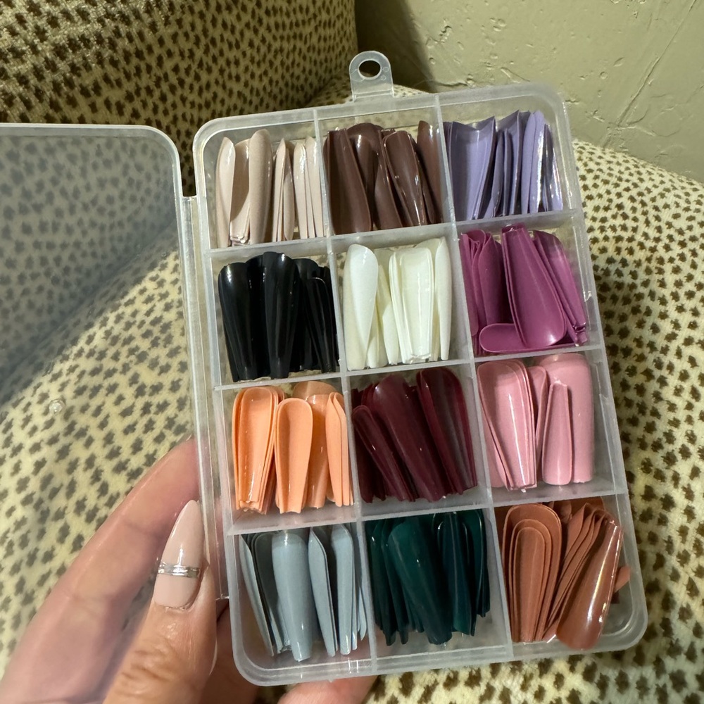 12 Quality Nail Tip Sets